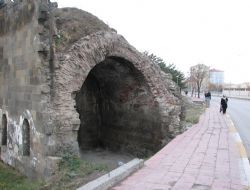 Erzurum Kapıları tarihe açılıyor
